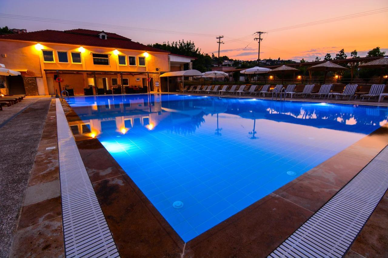 Aqua Mare Resort Melission ภายนอก รูปภาพ