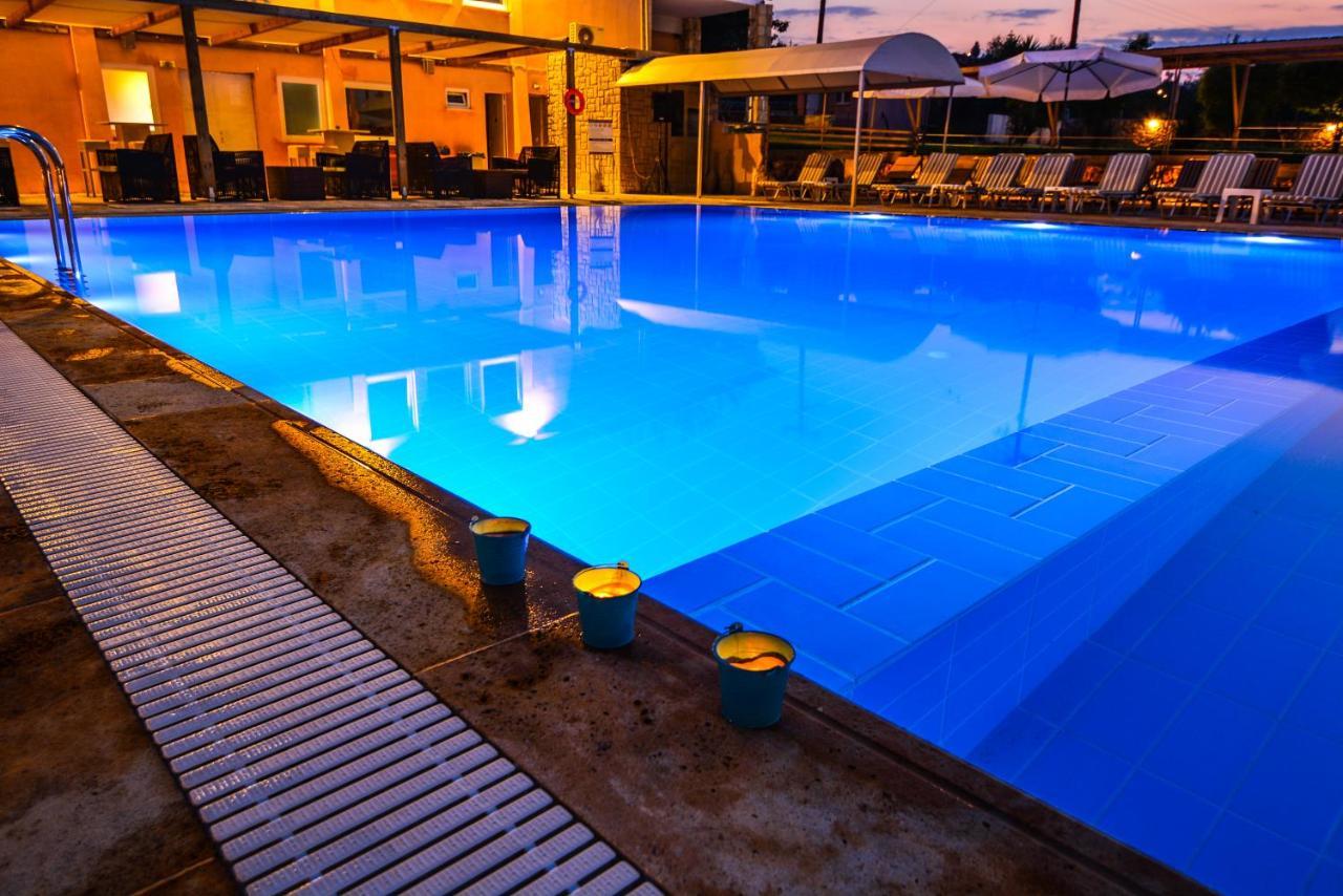 Aqua Mare Resort Melission ภายนอก รูปภาพ