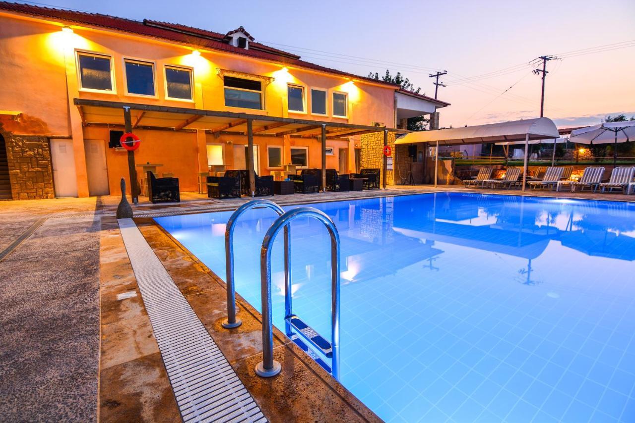 Aqua Mare Resort Melission ภายนอก รูปภาพ